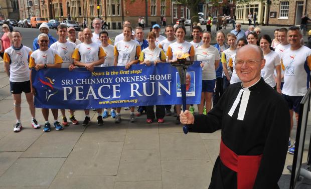 peace-run-york-minster.jpg